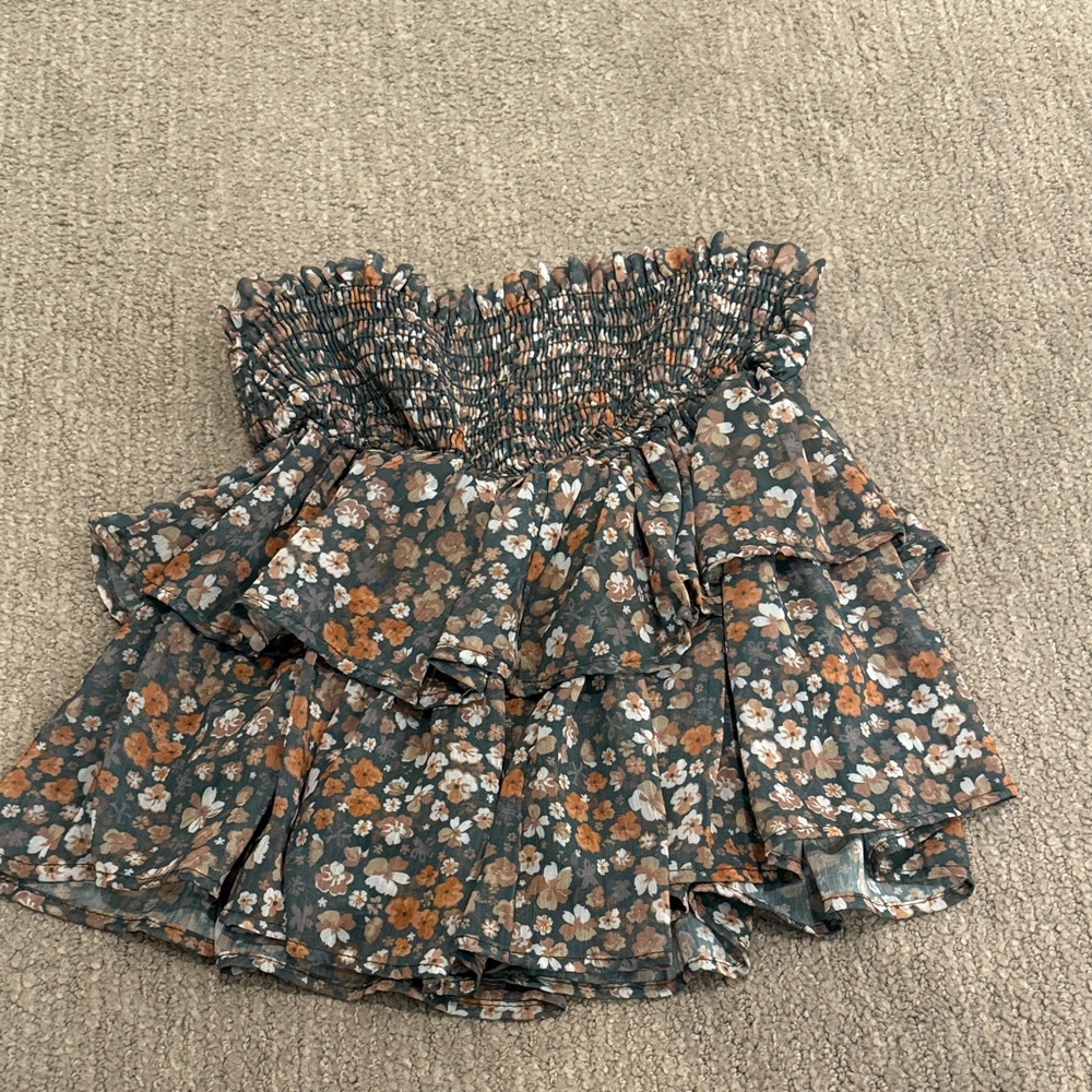 Chic Floral Skirt from Altard State